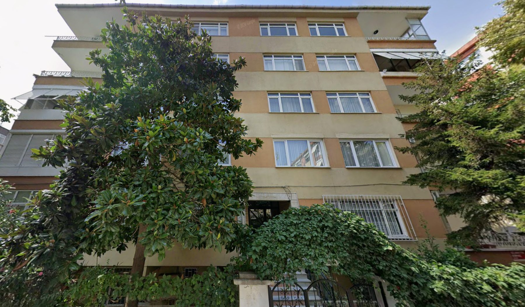 Deniz Apartmanı mevcut yapı görseli